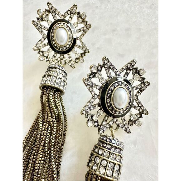 Antique gold and pearl starburst dangle tassel earrings ￼ - Picture 3 of 3